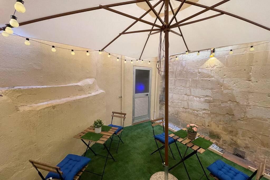 Apartment 2 Bed In Heart Of St Julians - 5min From Seafront