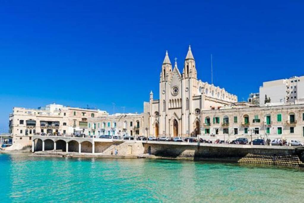 2 Bed In Heart Of St Julians - 5min From Seafront * San Ġiljan